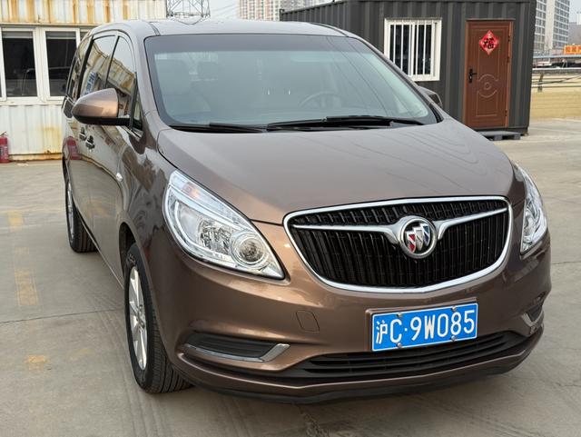 Buick GL8 2018 28T Comfort China VI – фото 3