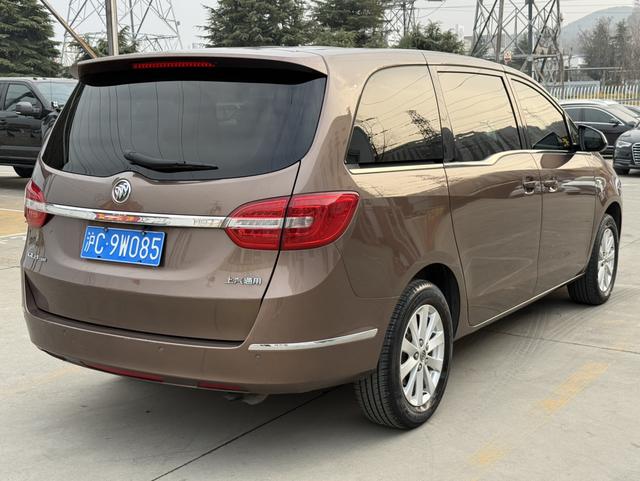 Buick GL8 2018 28T Comfort China VI – фото 6