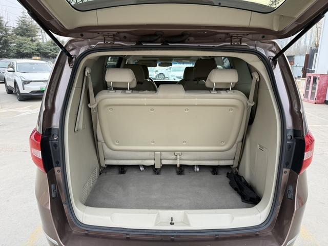 Buick GL8 2018 28T Comfort China VI – фото 15