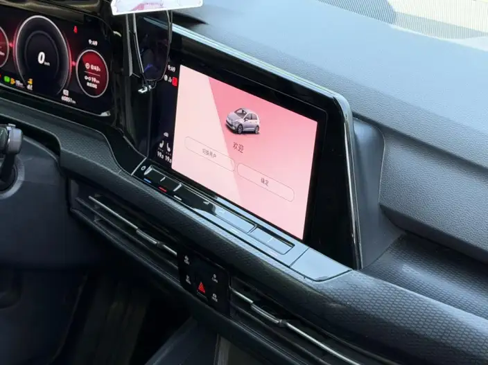 Volkswagen Golf GTI 2021 Model 380TSI DSG GTI – фото 10