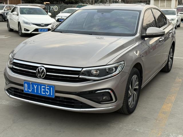 Volkswagen Bora 2023 200TSI DSG Smart Edition – фото 1