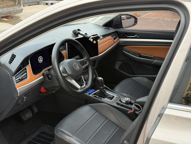Volkswagen Bora 2023 200TSI DSG Smart Edition – фото 9
