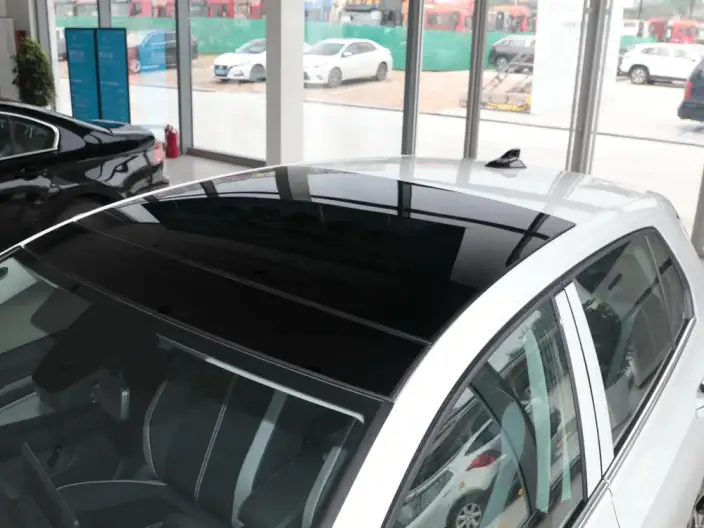 Volkswagen Golf 2025 Model Facelift 300TSI Pro – фото 8