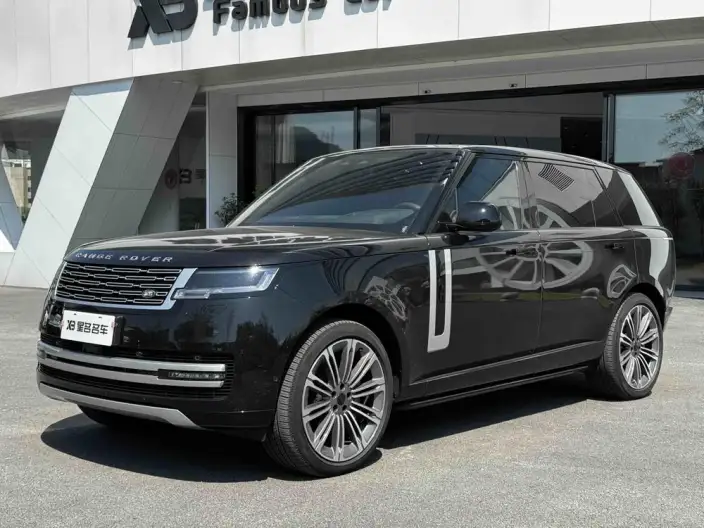 Range Rover 2026 Model 3.0 L6 400PS AB Long axis Edition – фото 1