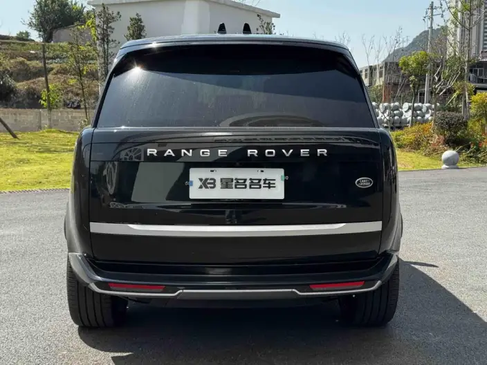 Range Rover 2026 Model 3.0 L6 400PS AB Long axis Edition – фото 5