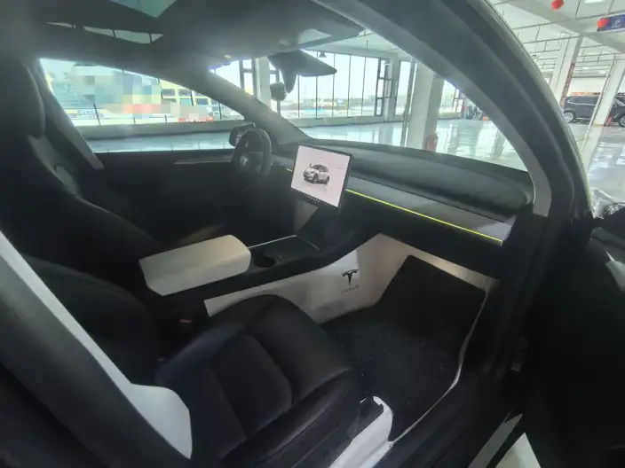 Model Y 2023 Model Rear-wheel drive version – фото 9