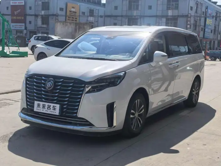 Buick GL8 2023 Model ES Luzun 2.0T Exclusive Model – фото 1