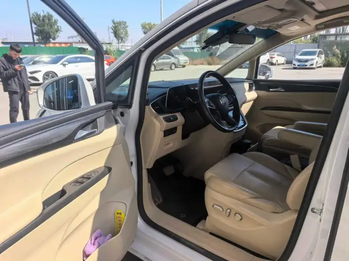 Buick GL8 2023 Model ES Luzun 2.0T Exclusive Model – фото 8