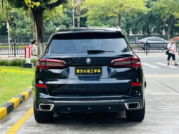 BMW X5 2022 Model xDrive 40Li M Sports Set – фото 5
