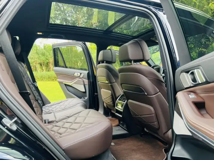 BMW X5 2022 Model xDrive 40Li M Sports Set – фото 10