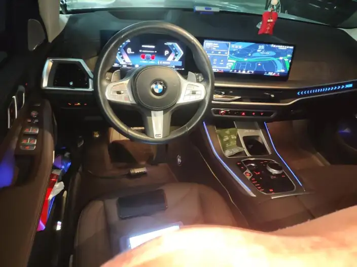 BMW X5 2023 Model xDrive30Li Exclusive Model M Sports Night Set – фото 5