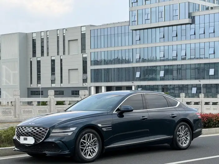 Genesis G80 2024 Model 2.5T 2WD Deluxe Edition – фото 1