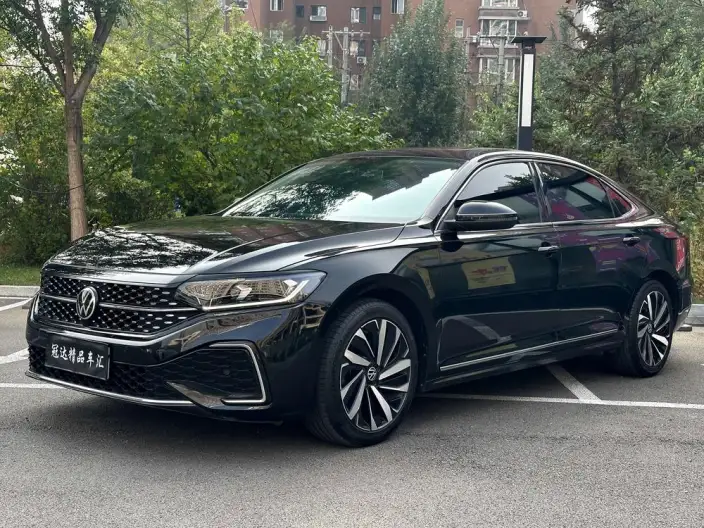 Volkswagen Passat 2022 Model 330TSI Starry sky Elite Edition – фото 1
