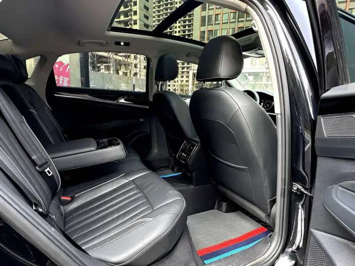 Volkswagen Passat 2022 Model 330TSI Starry sky Elite Edition – фото 9