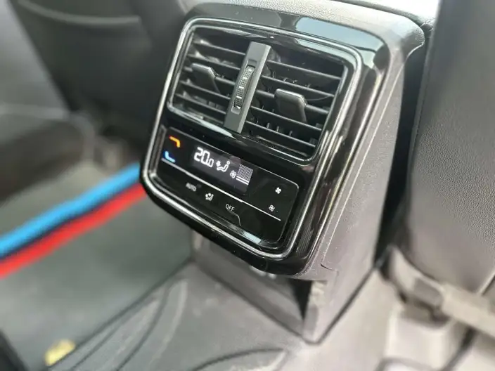 Volkswagen Passat 2022 Model 330TSI Starry sky Elite Edition – фото 10