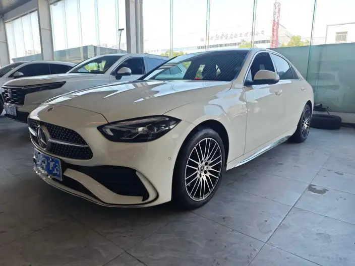 Mercedes-Benz C-Class 2024 Model Facelift II C 260 L Sports Edition – фото 1