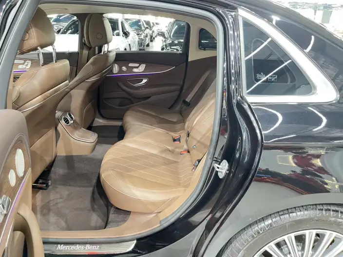 Mercedes-Benz E-Class 2023 Model E 300 L Luxury Model sedan – фото 9