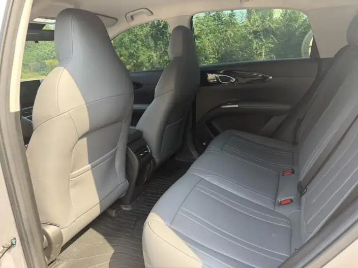 Geely Galaxy StarWish 2025 Model 310km Youth Edition – фото 9