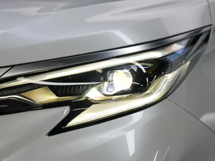 Granvia 2024 Model Intelligent Hybrid 2.5L 4WD Noble PLUS Edition – фото 7