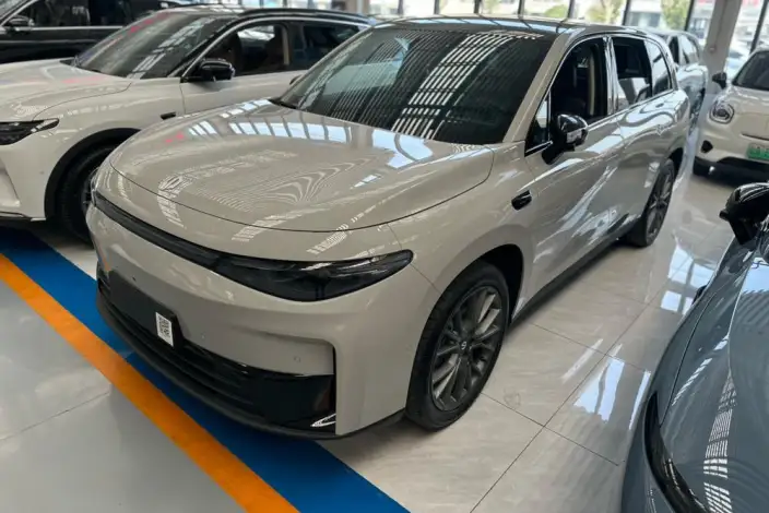 Leapmotor C10 2026 Model EV Edition 605 Yuexiang Edition – фото 1