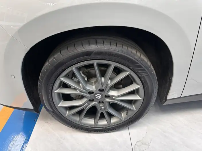 Leapmotor C10 2026 Model EV Edition 605 Yuexiang Edition – фото 7