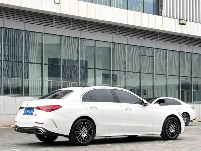 Mercedes-Benz C-Class 2024 Model C 260 L Sports Edition – фото 6