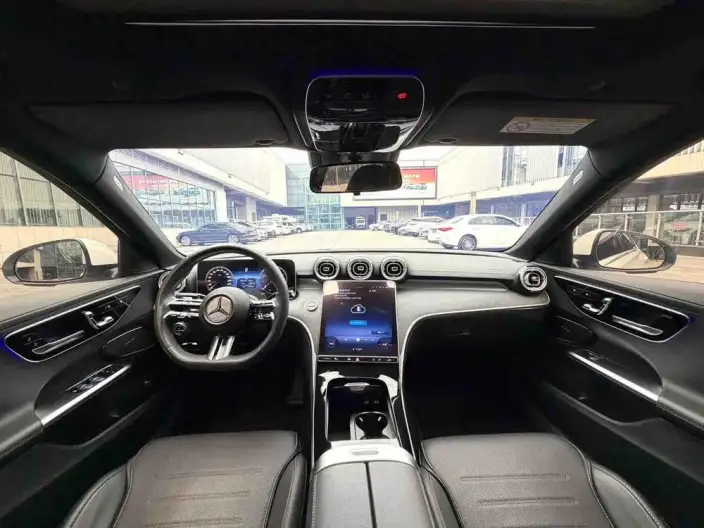 Mercedes-Benz C-Class 2024 Model C 260 L Sports Edition – фото 7