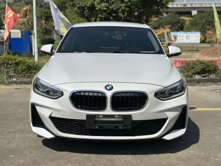 BMW 1 Series 2021 Model 120i M Sports Edition – фото 2