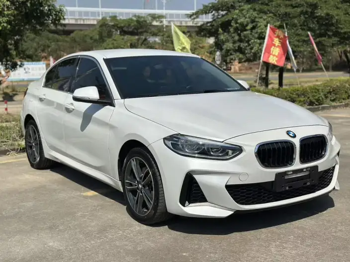 BMW 1 Series 2021 Model 120i M Sports Edition – фото 3