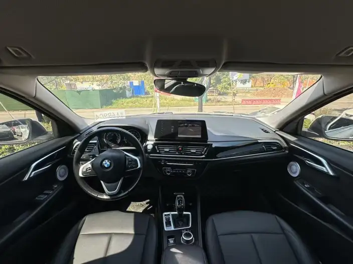BMW 1 Series 2021 Model 120i M Sports Edition – фото 7