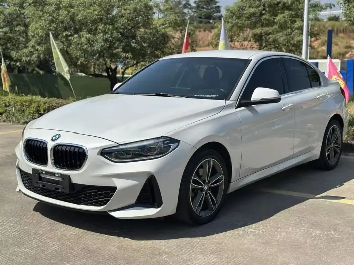 BMW 1 Series 2021 Model 120i M Sports Edition – фото 10