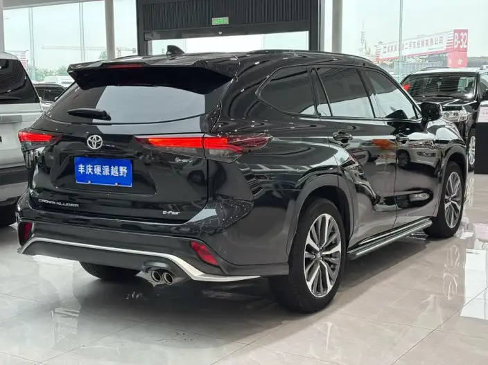 Crown Kluger 2024 Model Intelligent Hybrid 2.5L E-CVT 4WD Deluxe Edition – фото 4