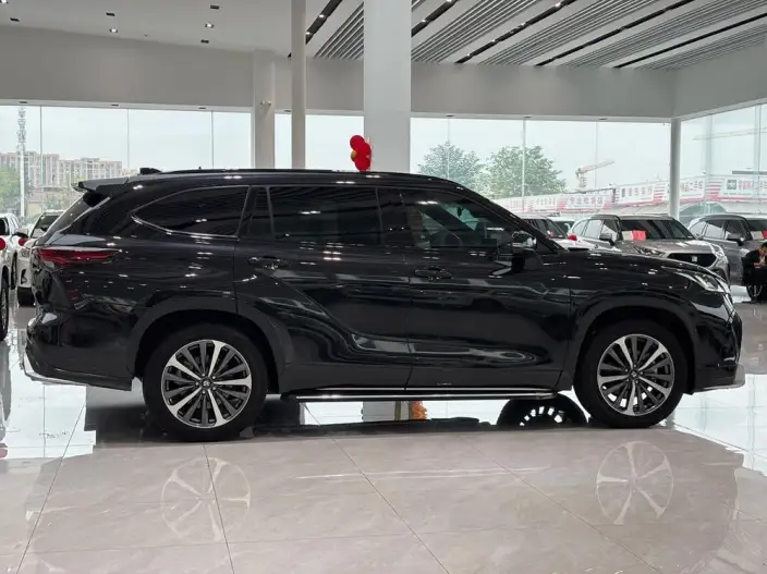 Crown Kluger 2024 Model Intelligent Hybrid 2.5L E-CVT 4WD Deluxe Edition – фото 5