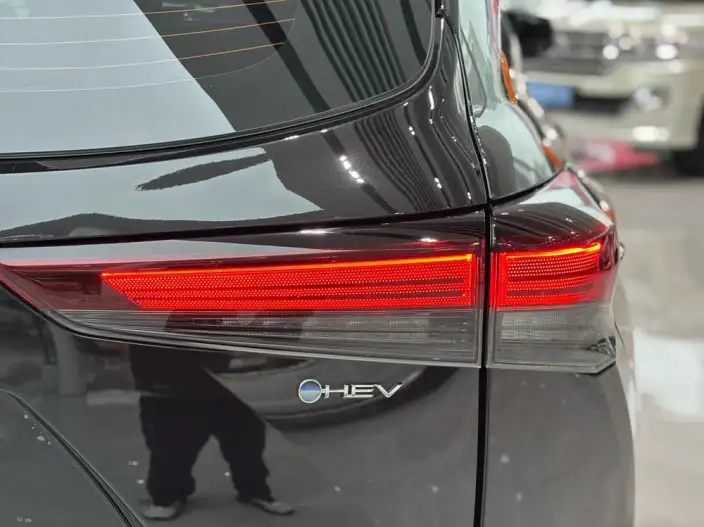 Crown Kluger 2024 Model Intelligent Hybrid 2.5L E-CVT 4WD Deluxe Edition – фото 8