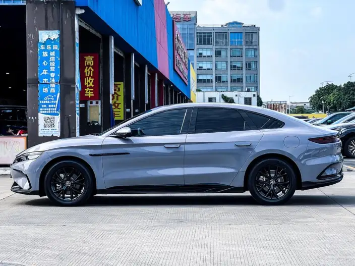 BYD Han DM 2025 Model DM-i 125KM Elite Model – фото 3