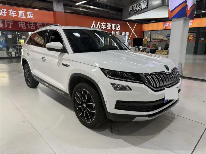 Skoda Kodiaq 2021 Model TSI330 7 seat 2WD Luxury Premium Edition – фото 3