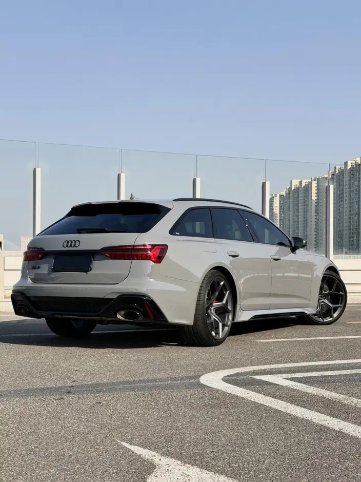 Audi RS 6 2024 Model RS 6 4.0T Avant Performance – фото 4
