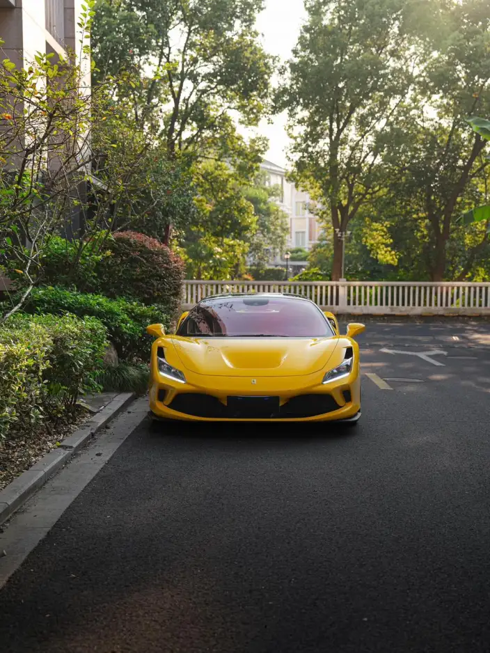Ferrari F8 2020 Model Spider 3.9T V8 – фото 2