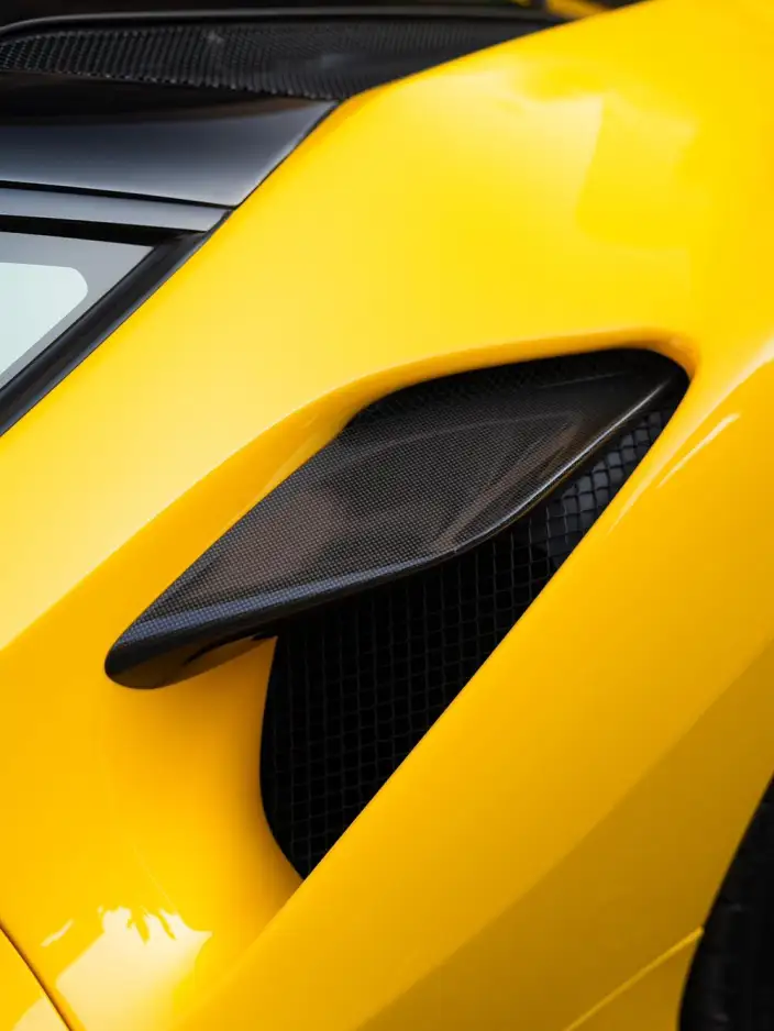Ferrari F8 2020 Model Spider 3.9T V8 – фото 5