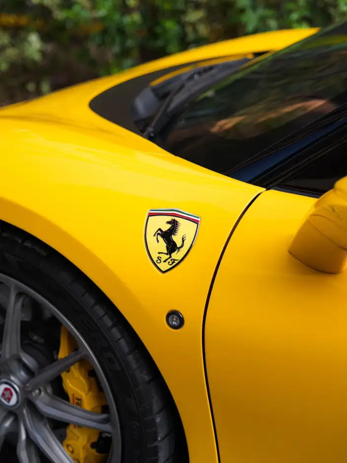 Ferrari F8 2020 Model Spider 3.9T V8 – фото 8