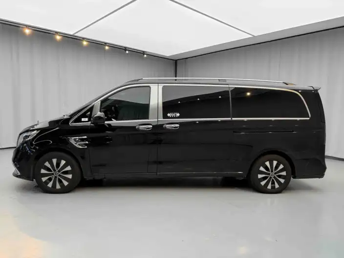 Viano 2021 Model 2.0T Elite Edition 7 seat – фото 4