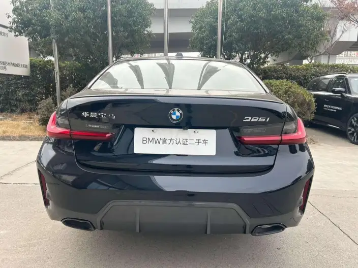 BMW 3 Series 2023 Model 325i M Sports Night Set – фото 4