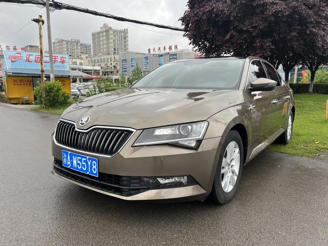 Skoda Superb 2016 TSI280 DSG Forward – фото 1