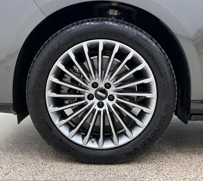 WEY V9X PHEV 2026 Model 2.0T Luxury Extended Edition – фото 8