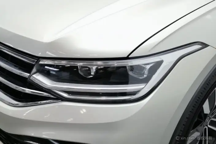 Volkswagen Tiguan L 2023 Model 330TSI 2WD R-Line Enjoy the version more – фото 7