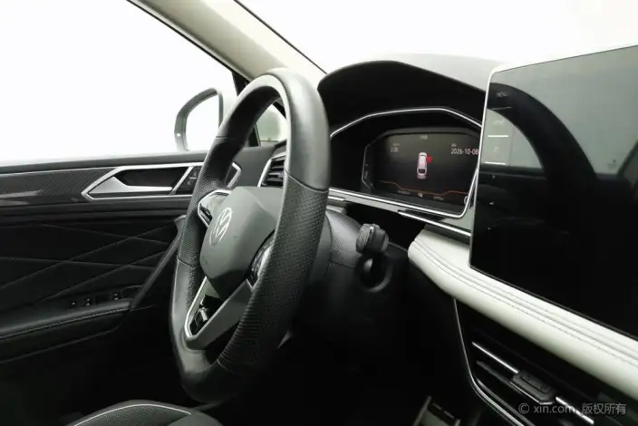Volkswagen Tiguan L 2023 Model 330TSI 2WD R-Line Enjoy the version more – фото 10