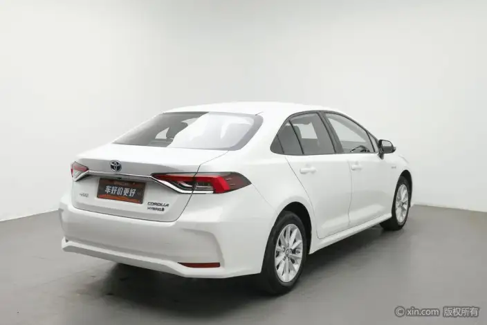 Toyota Corolla 2021 Model Hybrid 1.8L E-CVT Elite Edition – фото 4