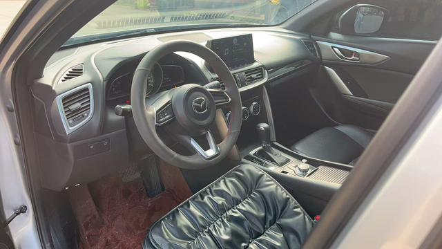 Mazda CX-4 2018 2.0L Automatic 2WD Skyactiv Active China V – фото 6