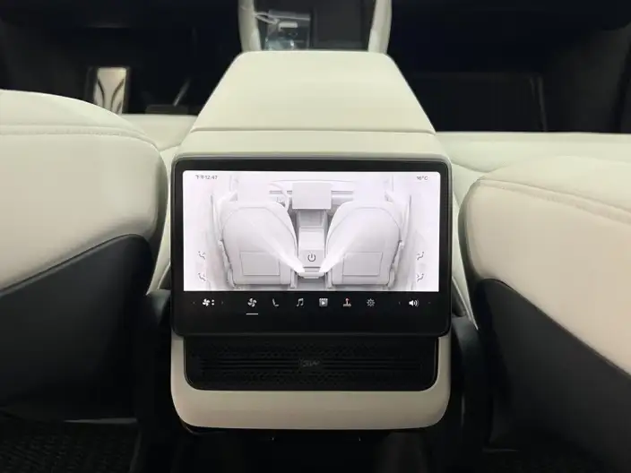 Model Y 2026 Model Rear-wheel drive version – фото 10