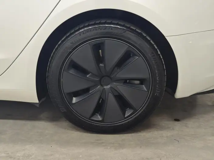 Model 3 2025 Model Rear-wheel drive version – фото 9
